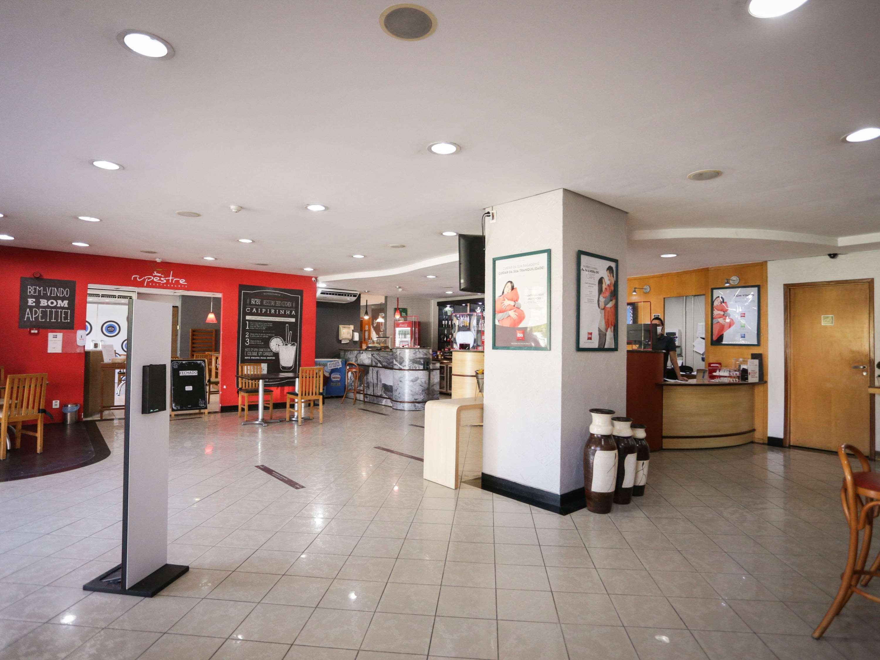 Ibis Teresina Hotel Bagian luar foto