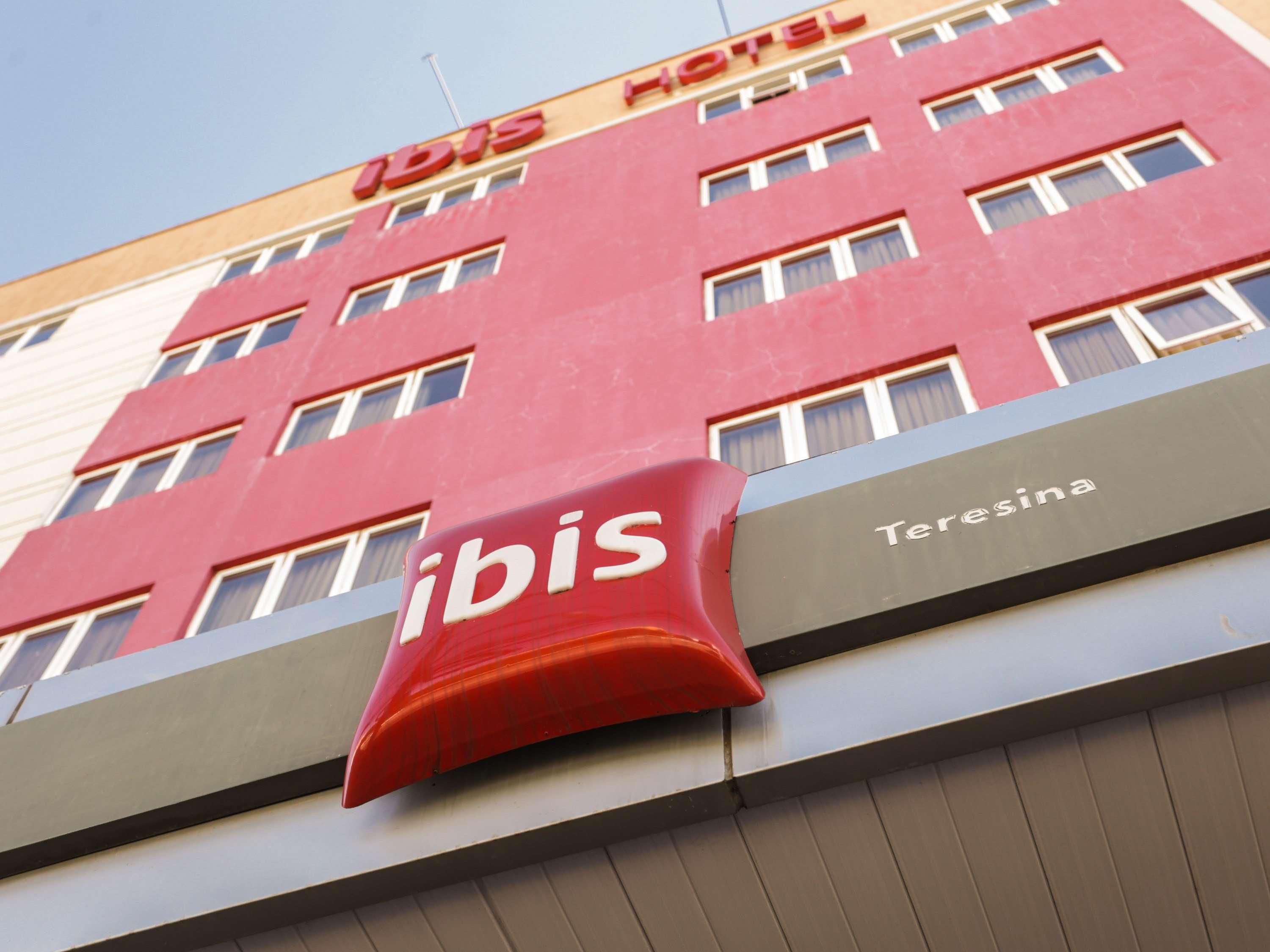 Ibis Teresina Hotel Bagian luar foto