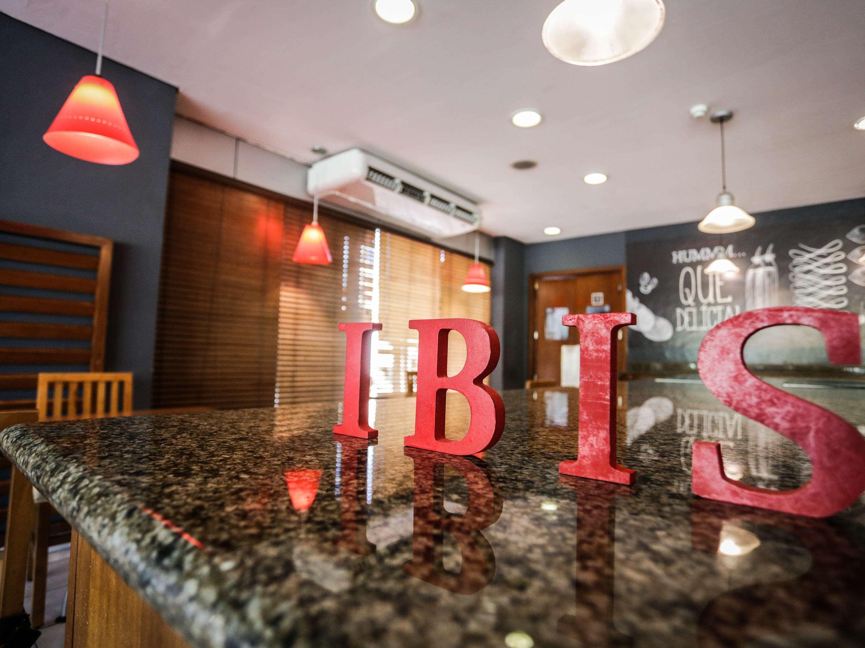 Ibis Teresina Hotel Bagian luar foto